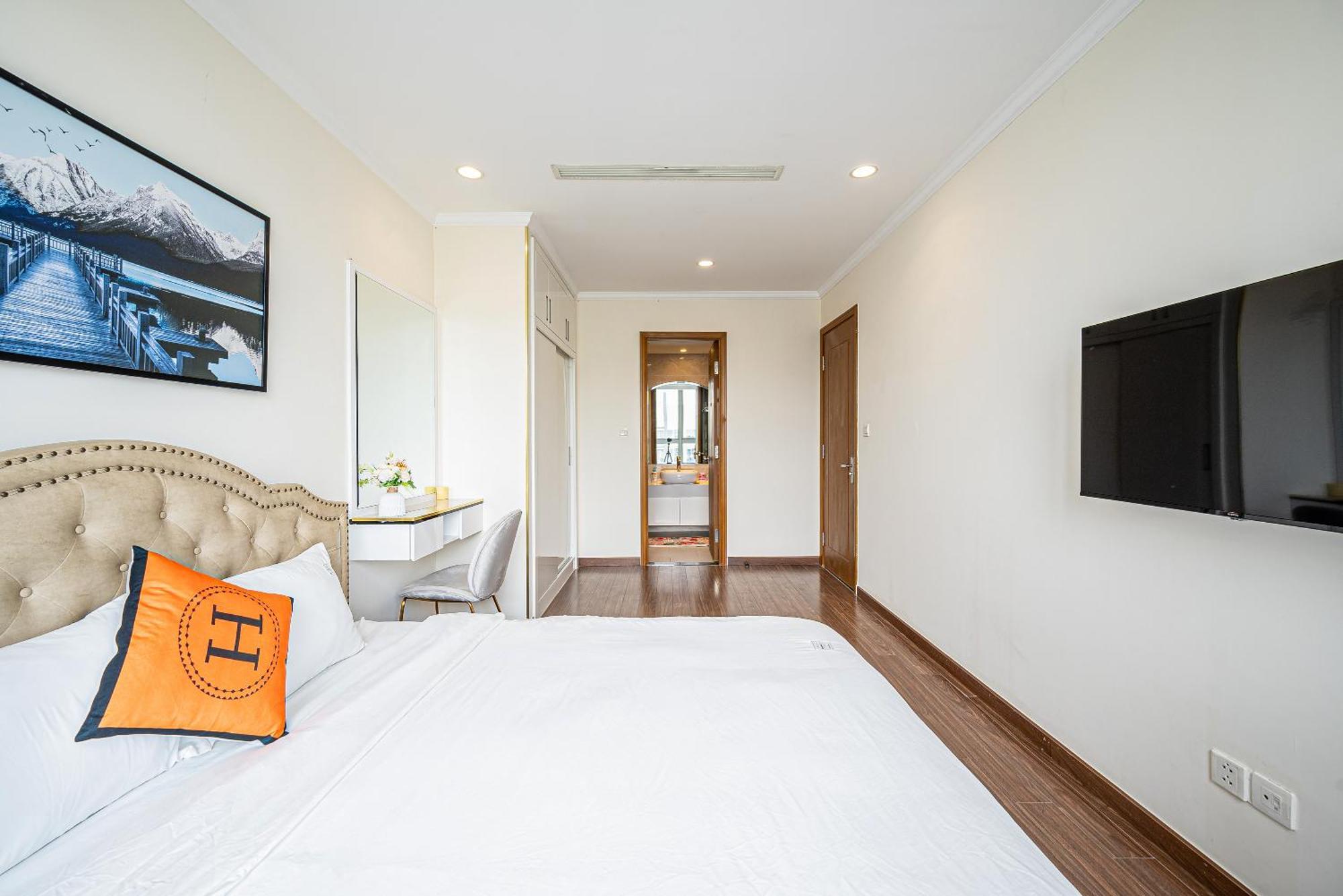 Landmark Sky Living Luxury-full Noi That * TP. Hồ Chí Minh