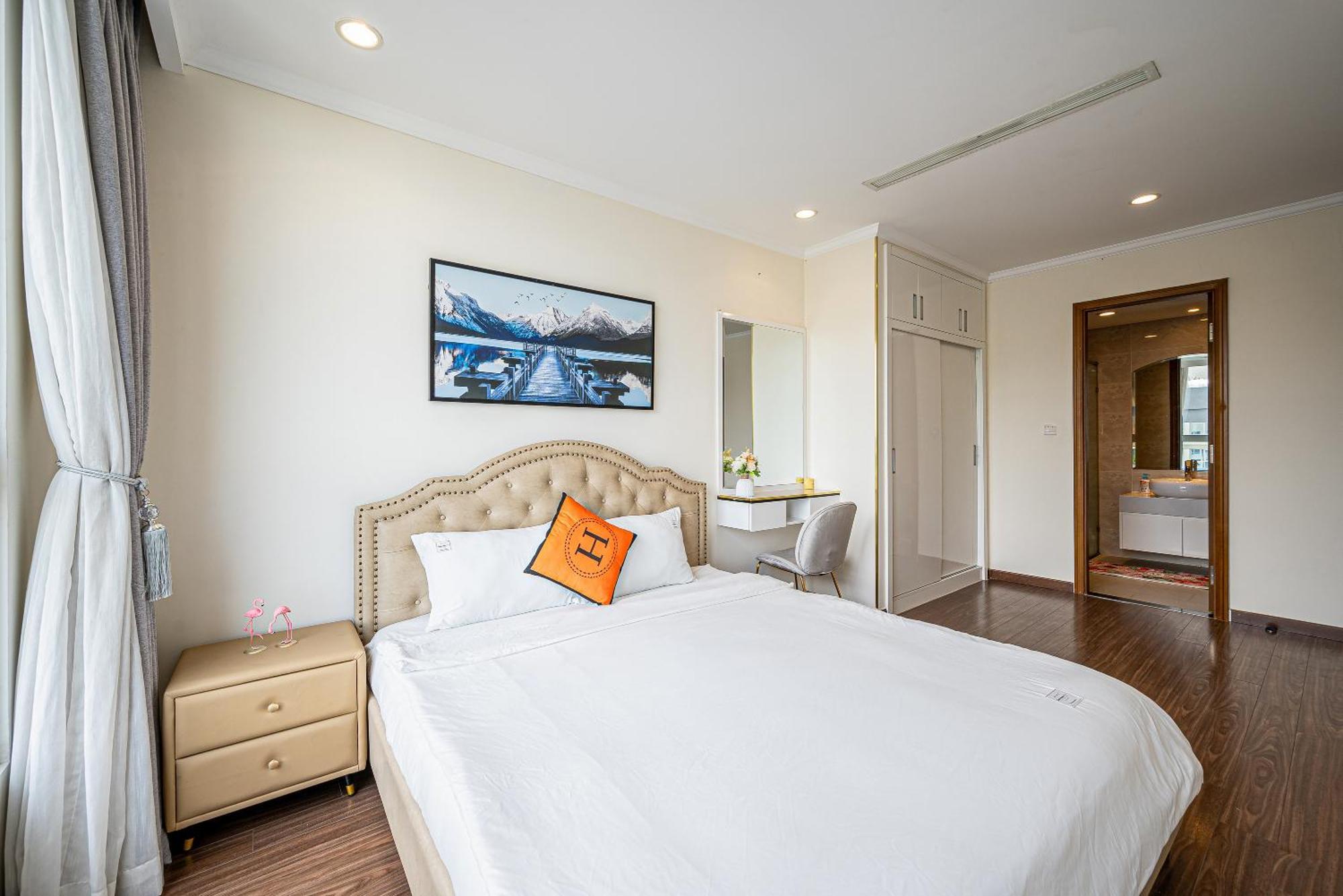 Landmark Sky Living Luxury-full Noi That Căn hộ *
