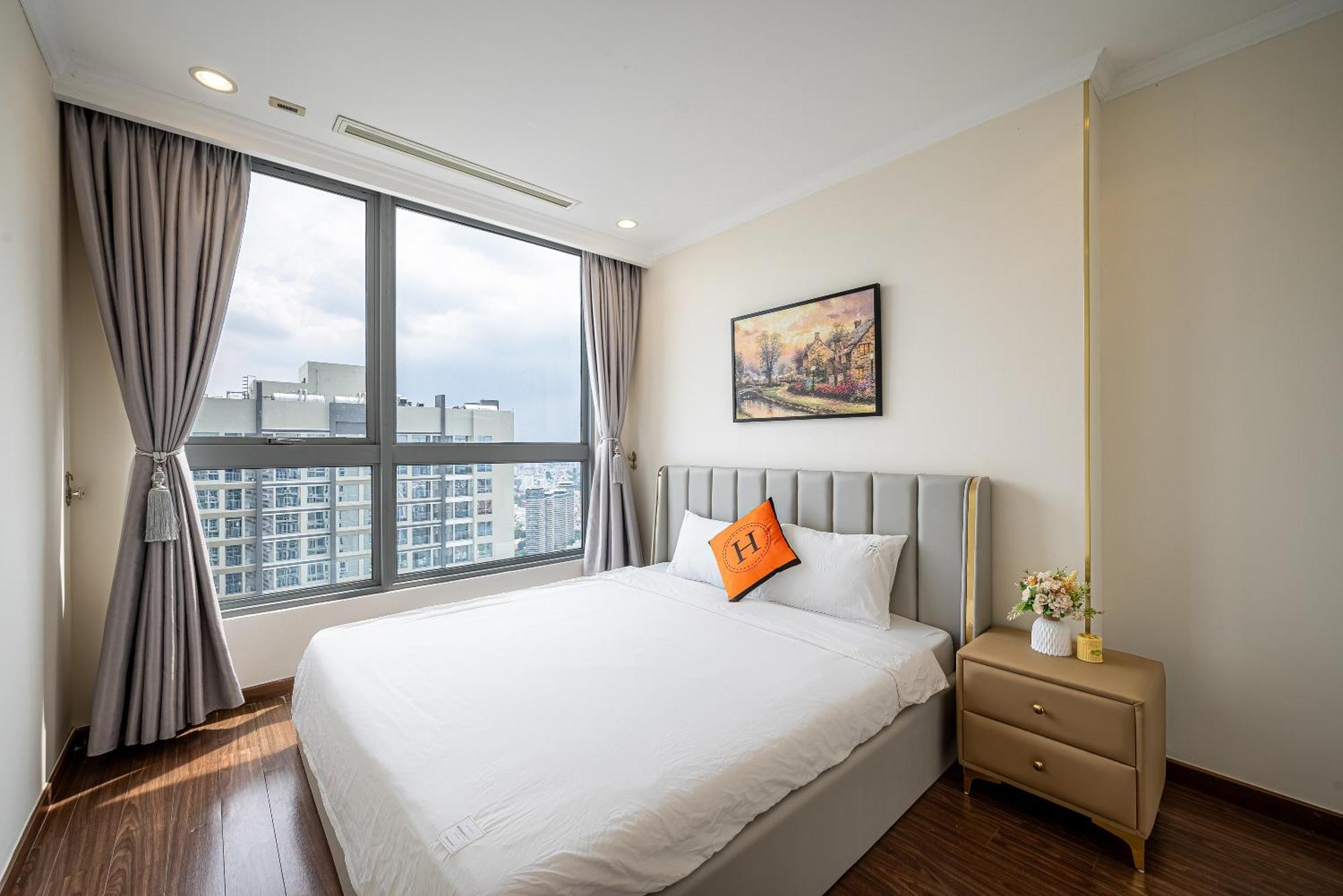 Landmark Sky Living Luxury-full Noi That TP. Hồ Chí Minh