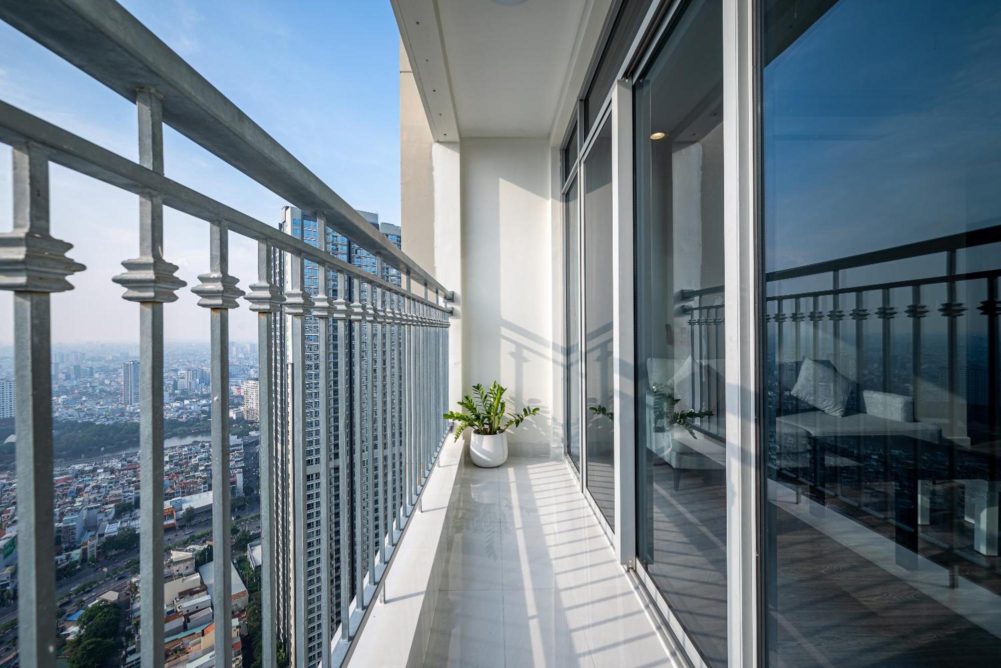Căn hộ Landmark Sky Living Luxury-full Noi That