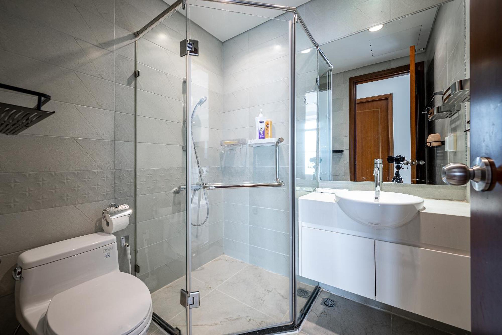 Căn hộ Landmark Sky Living Luxury-full Noi That *